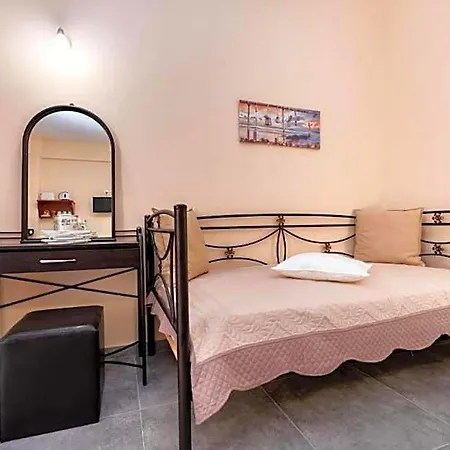 Aegeon Hotel Santorini Island